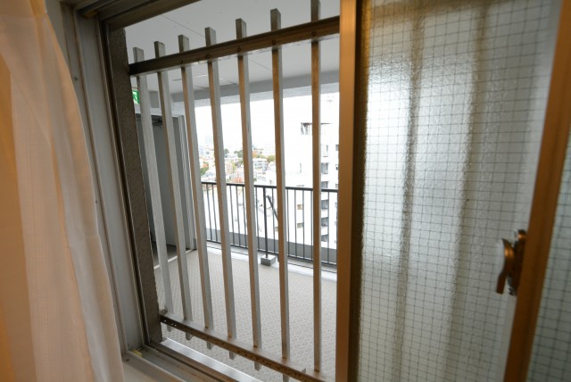 マンション雅叙苑 洋室1