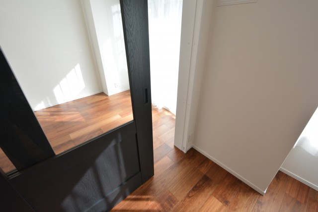 田町東豊エステート 洋室