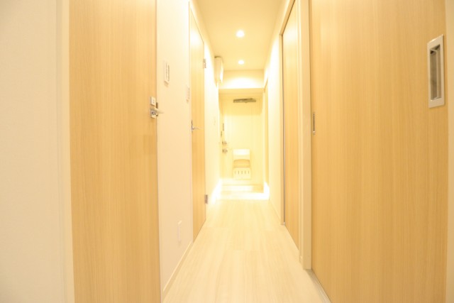 田町東豊エステート 廊下