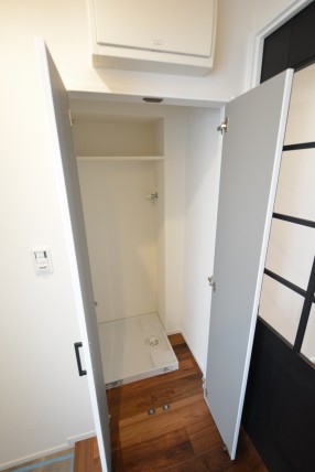 田町東豊エステート 玄関