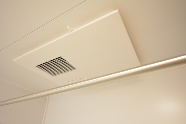 中野ハイネスコーポ 浴室