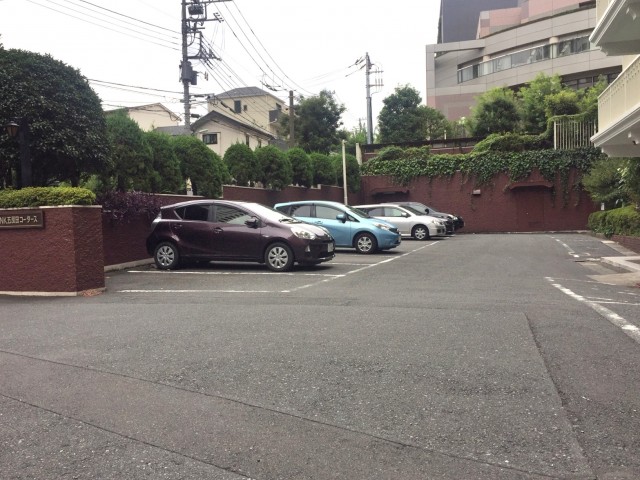 NK五反田コータース　駐車場