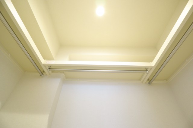 田町東豊エステート 洋室２