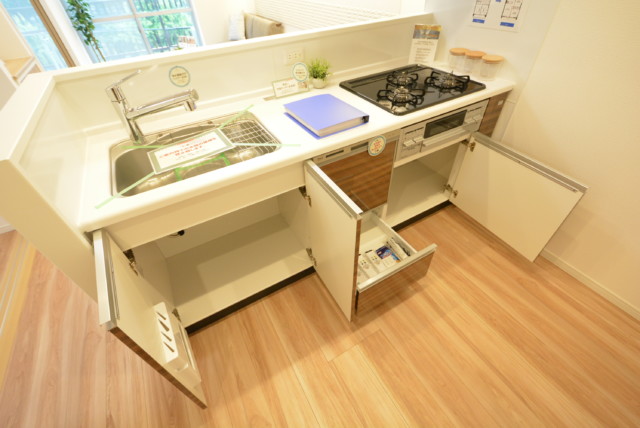 中野ハイネスコーポ キッチン