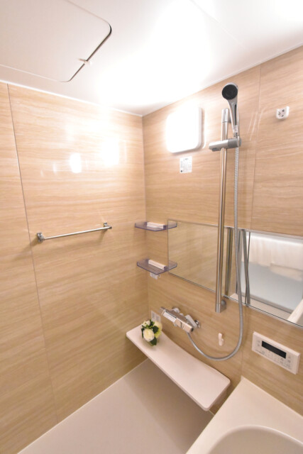 初台ハイホーム 浴室