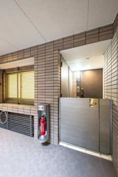 アルス代々木参宮橋コートアデリオン 玄関