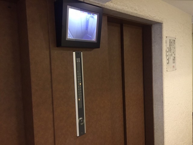 NK五反田コータース　EVにカメラあり