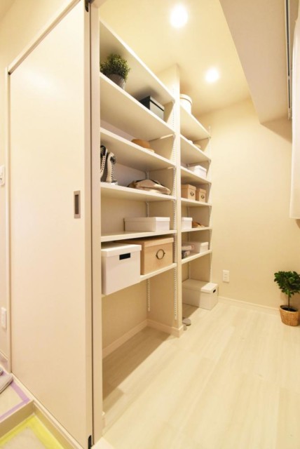 戸山ハイツ　玄関