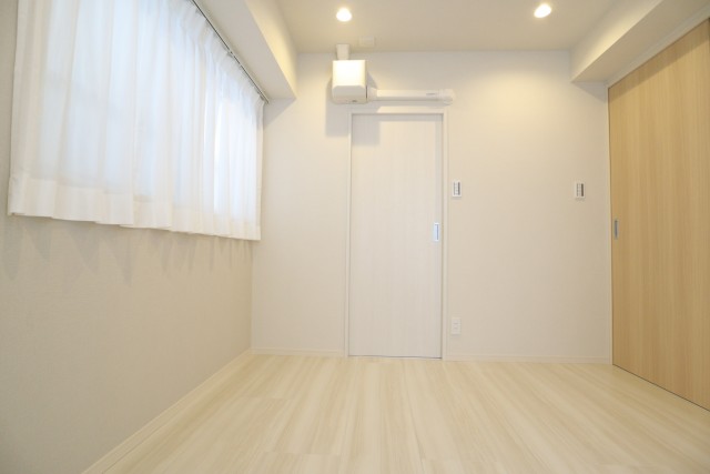 田町東豊エステート 洋室２