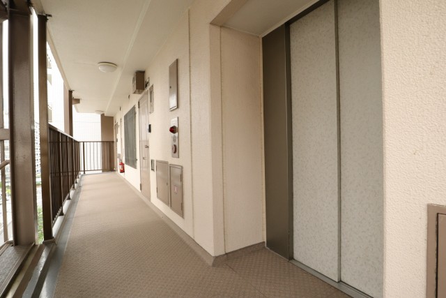 田町東豊エステート 玄関