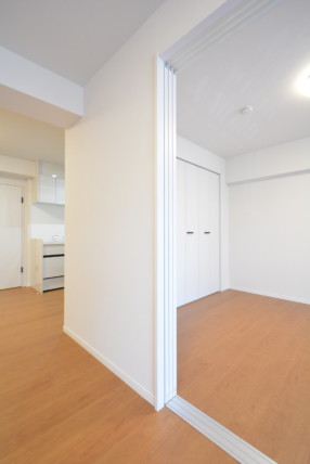 田町スカイハイツ 洋室2