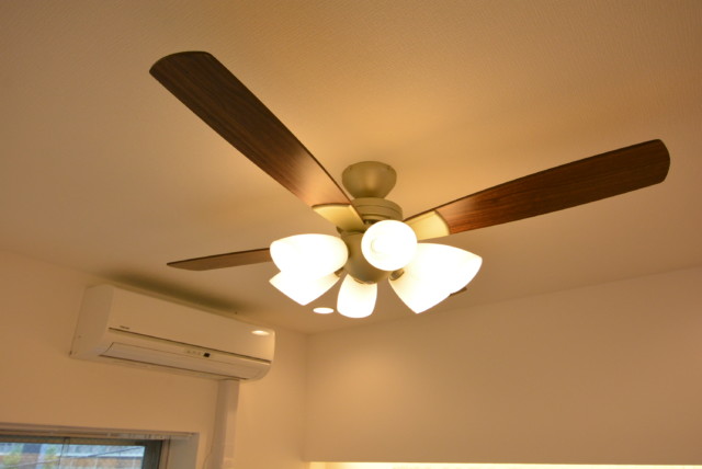 中野ハイネスコーポ LDK+洋室2