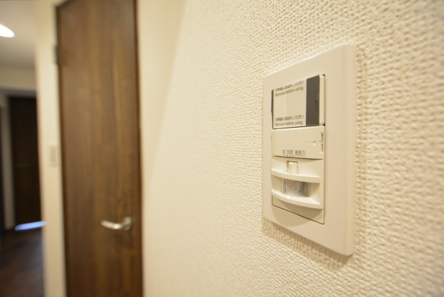 松濤ハウス 玄関