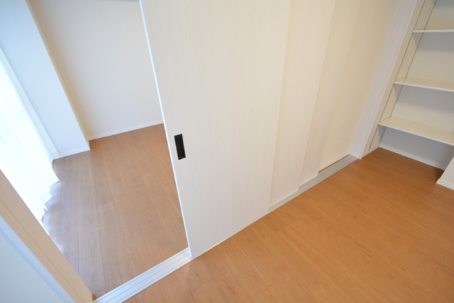 田町スカイハイツ 洋室2