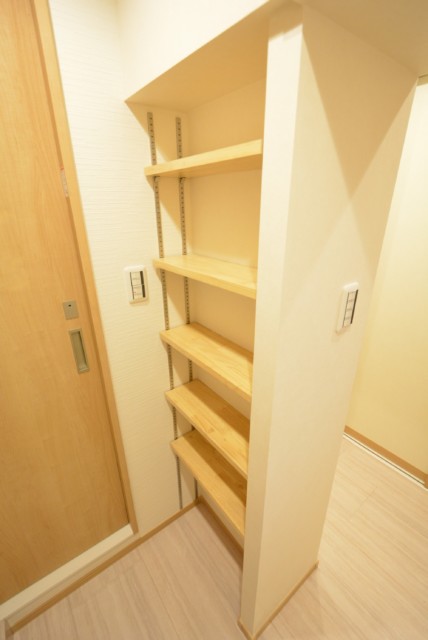 中野ハイネスコーポ 収納