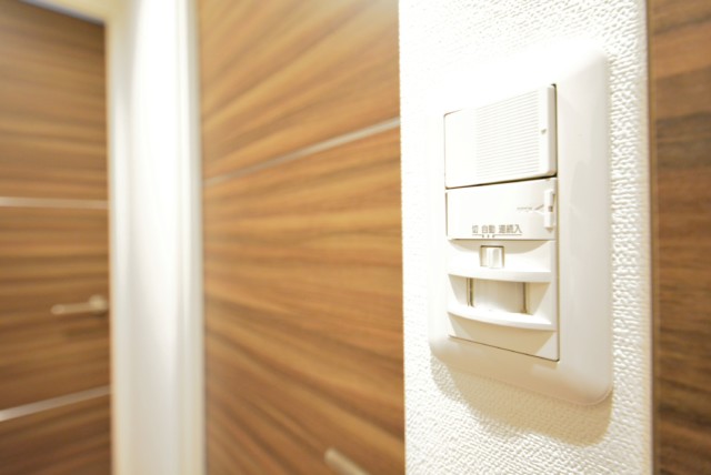 トーエイ高井戸 玄関