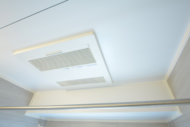 トーエイ高井戸 浴室