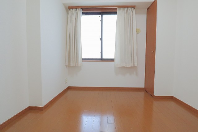 クレストフォルム月島セントラルコート サービスルーム