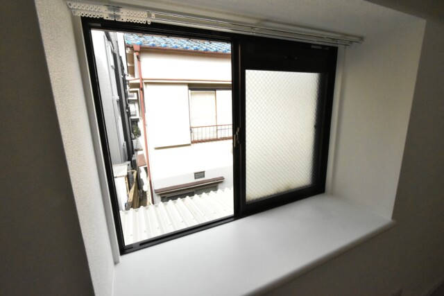 ライオンズシティ渋谷本町 洋室1