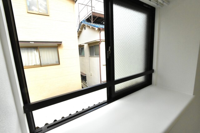 ライオンズシティ渋谷本町 洋室2