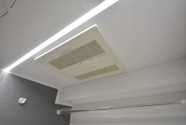 三田ナショナルコート 浴室