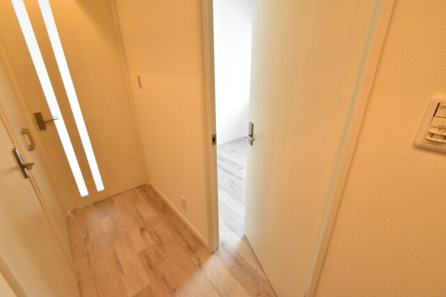 ライオンズシティ渋谷本町 洋室1