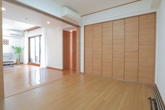 クレストフォルム月島セントラルコート BR