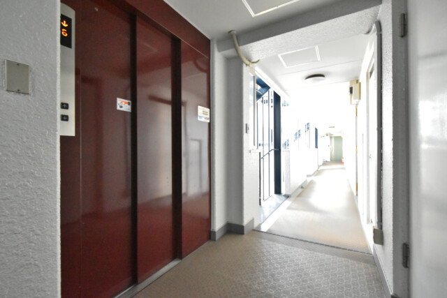 勝どきハイム 玄関