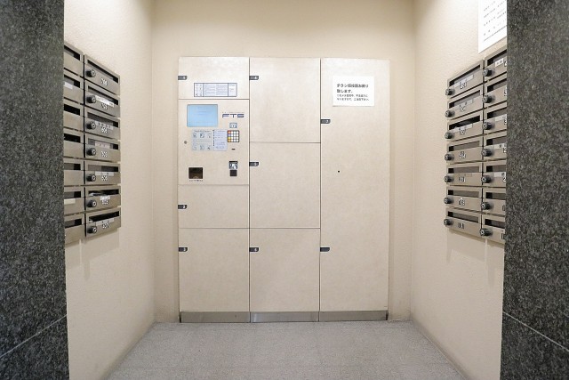 クレストフォルム月島セントラルコート エントランス