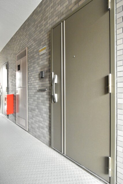 ライオンズシティ渋谷本町 玄関