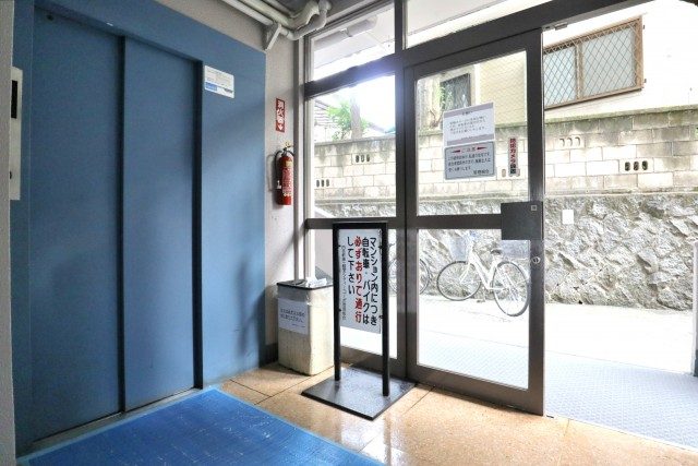 四谷軒第１経堂シティコーポ エレベーター