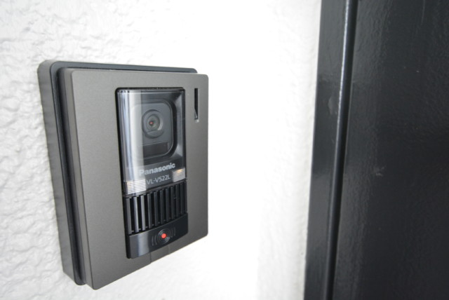 秀和代官山レジデンス 玄関