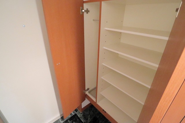 クレストフォルム月島セントラルコート 玄関