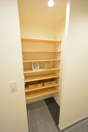 NK五反田コータース 玄関