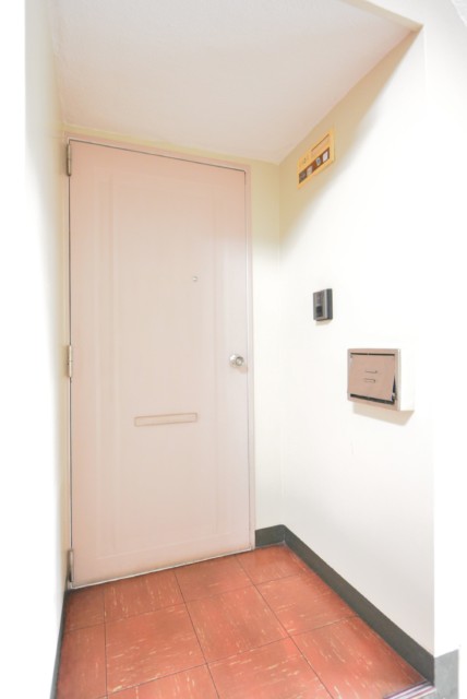 トーエイ高井戸 玄関