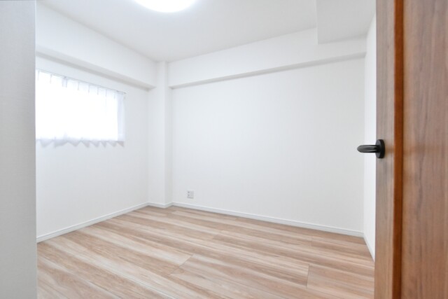 三軒茶屋スカイハイツ 洋室1