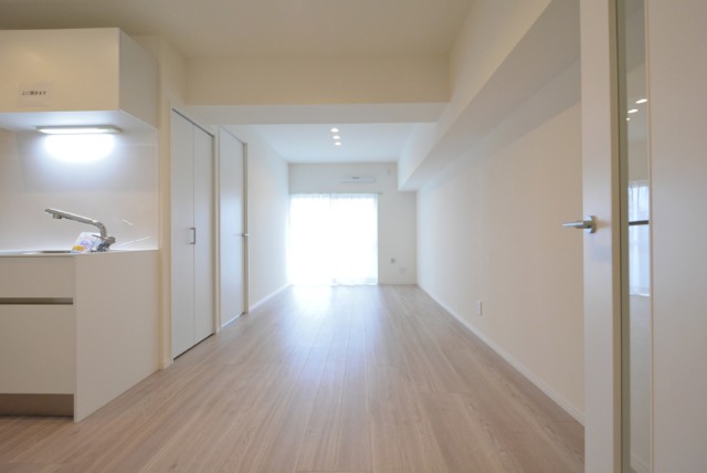 モナーク三軒茶屋 LDK