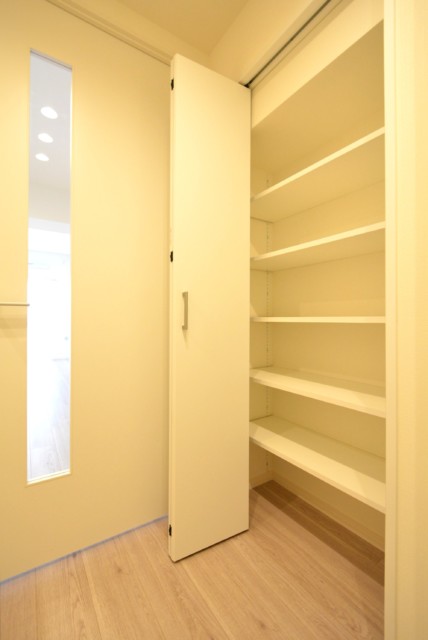 モナーク三軒茶屋 玄関