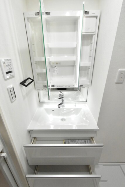 三軒茶屋スカイハイツ 洗面室