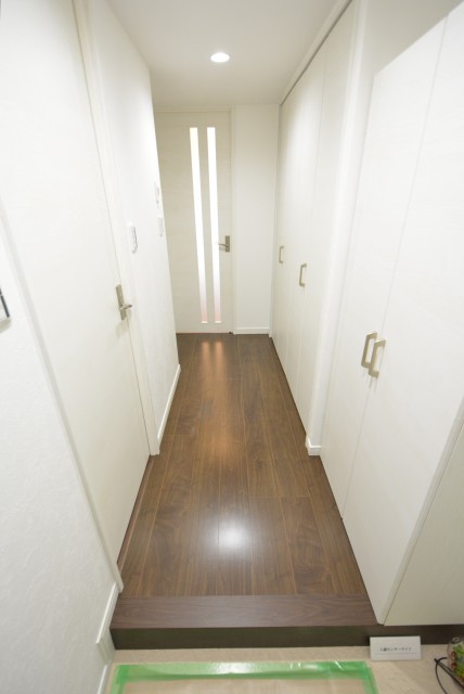 駒場ネオパレス 玄関 駒場ネオパレス 玄関