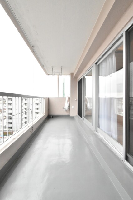 三軒茶屋スカイハイツ バルコニー