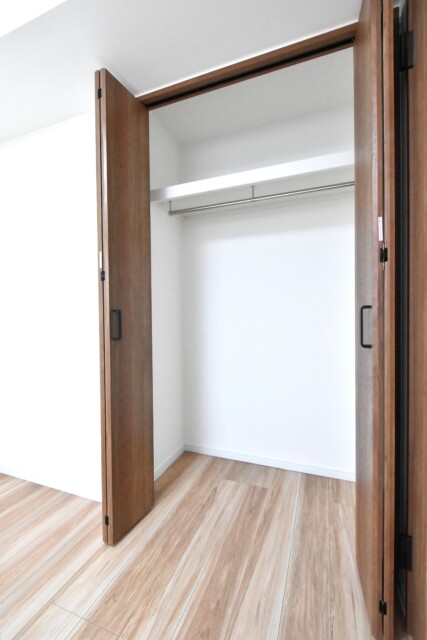 三軒茶屋スカイハイツ 洋室1