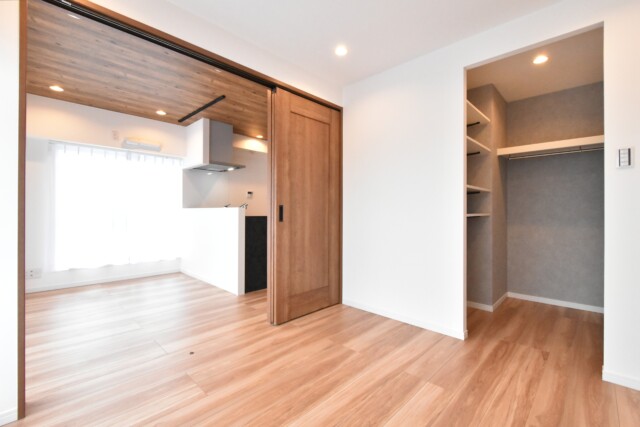 三軒茶屋スカイハイツ DK+洋室2