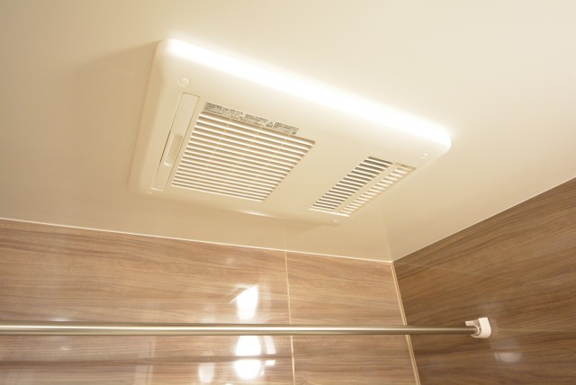 シャトレ市ヶ谷 浴室