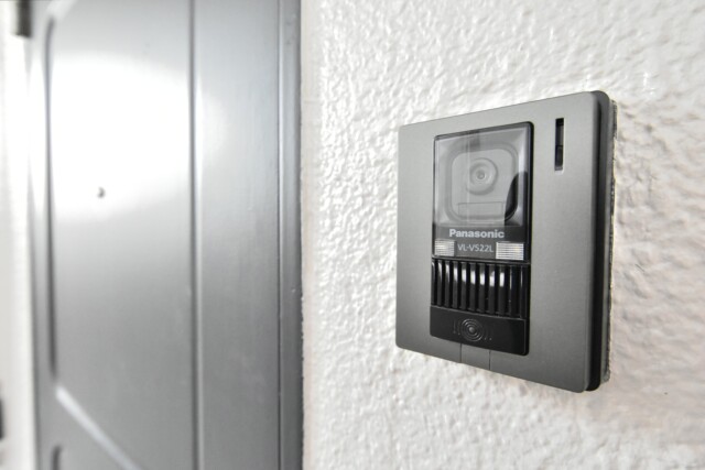 三軒茶屋スカイハイツ 玄関