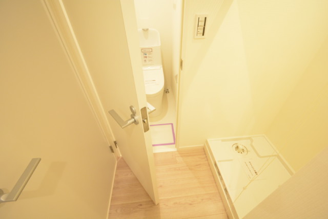 モナーク三軒茶屋 トイレ