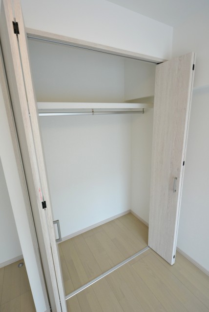 日生野沢マンション 洋室