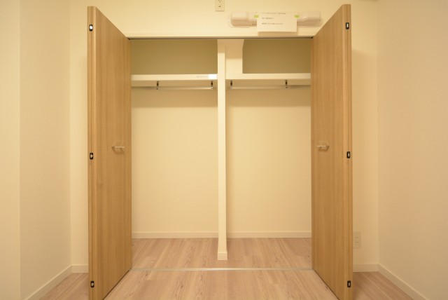 シャトレ市ヶ谷 洋室2