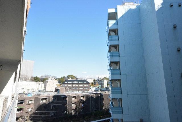 駒場ネオパレス バルコニー 駒場ネオパレス バルコニー