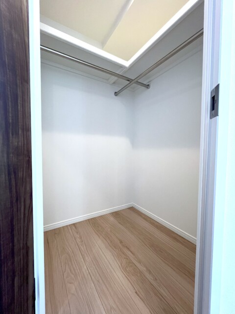 クレッセント渋谷神泉 洋室2